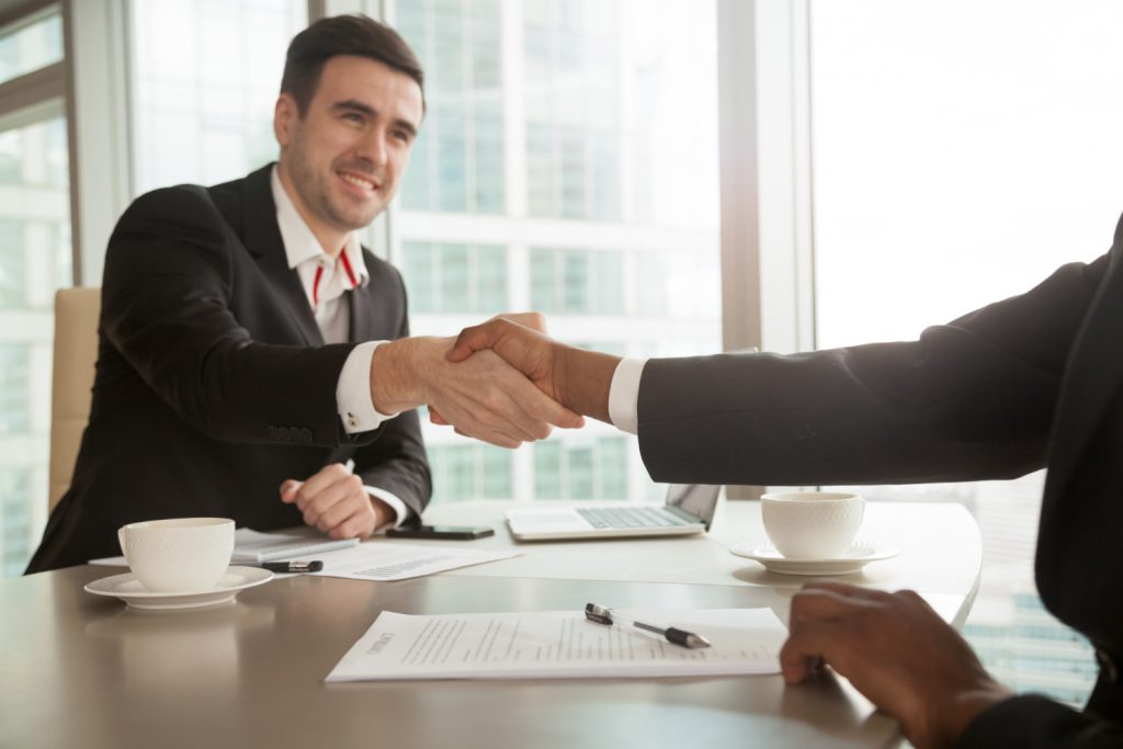firma contrato b2b