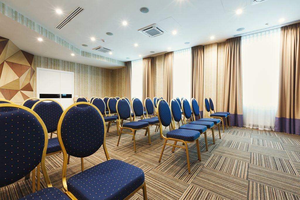 conference-hall-event-b2b